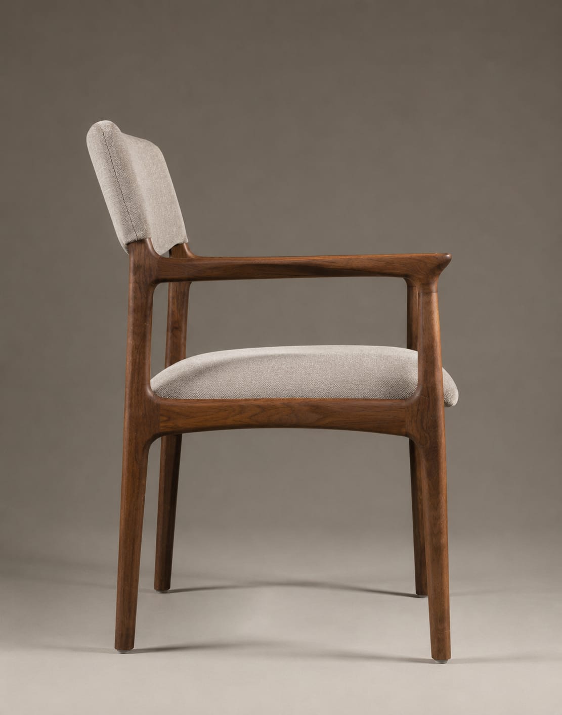 UPHOLSTERED ARMCHAIR